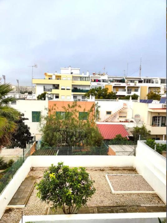 Blife Algarvya Private Rooms ฟารู ภายนอก รูปภาพ